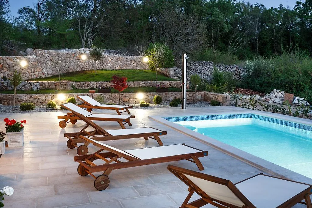 Holiday House Peranovic - Ljutici, Krk Villa Malinska