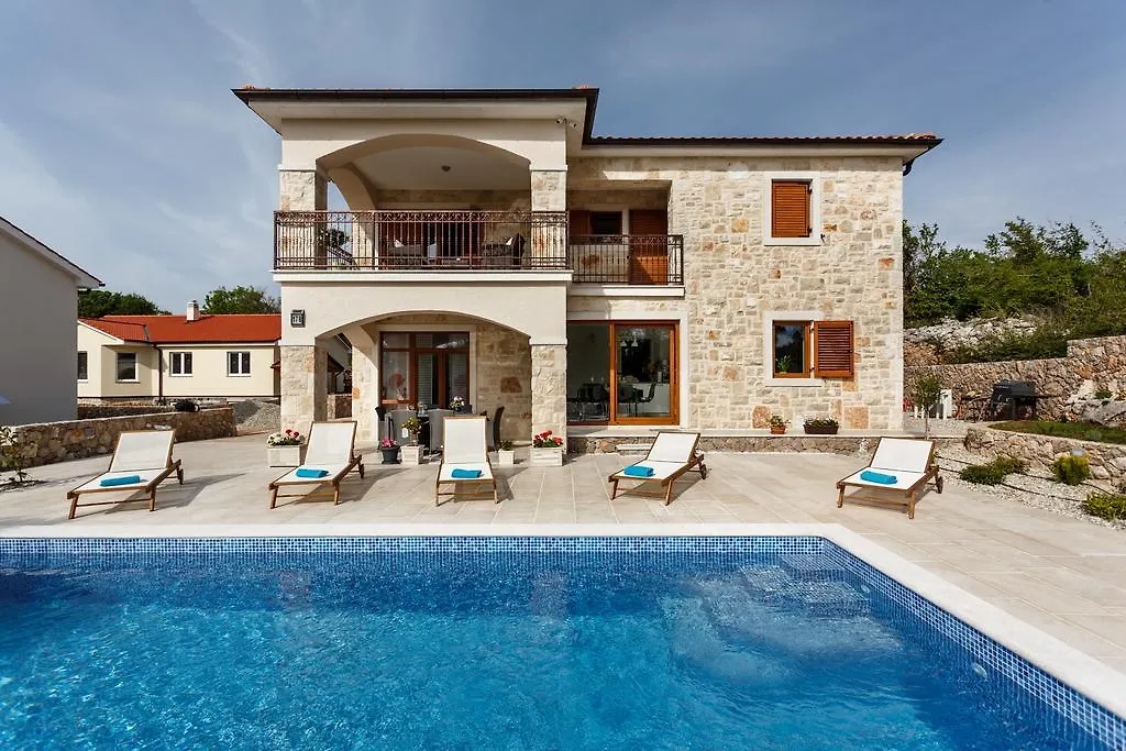 말린스카 Holiday House Peranovic - Ljutici, Krk 빌라